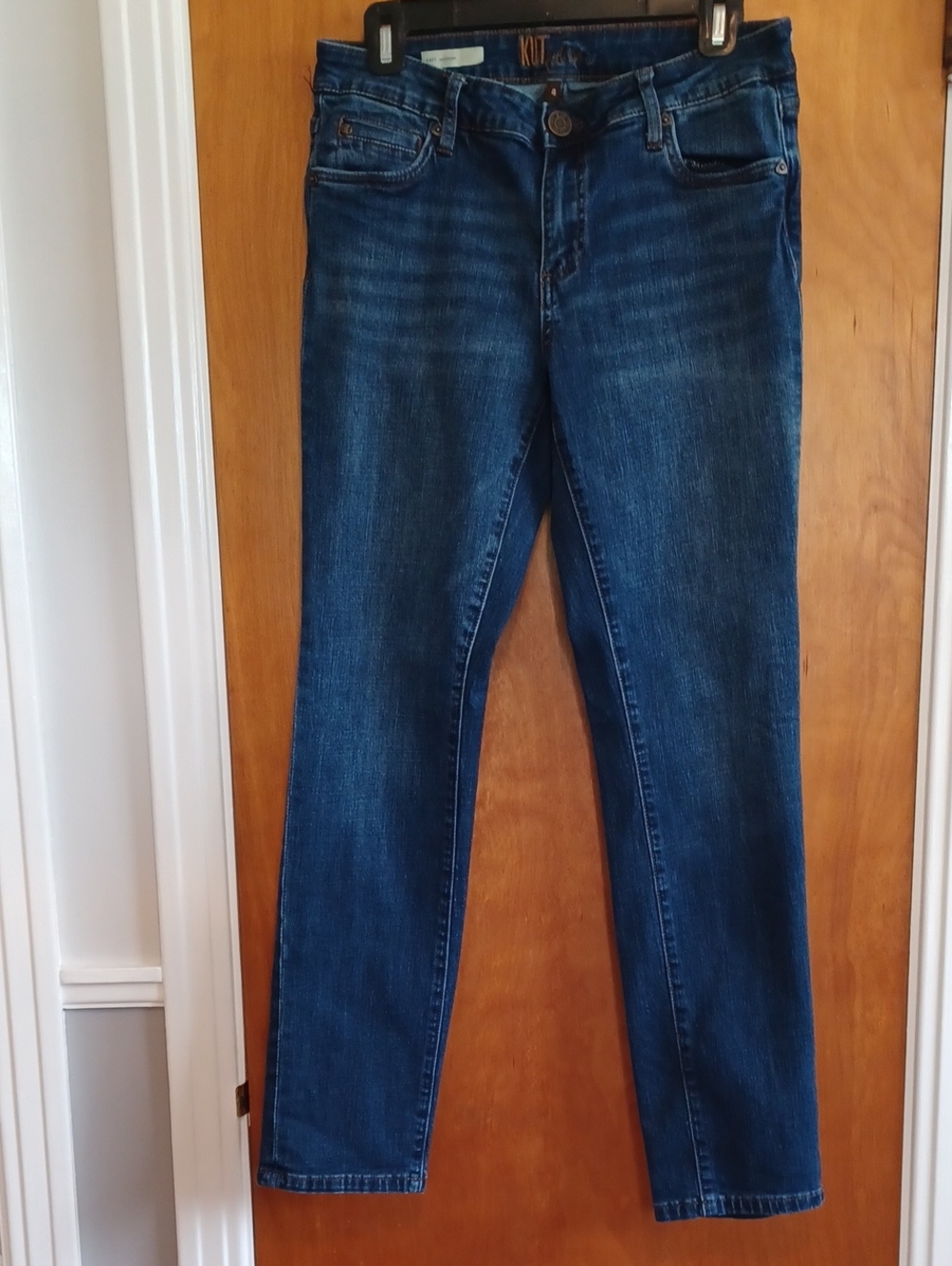 Kut From Kloth Boyfriend Jeans Sz.4.  EUC!